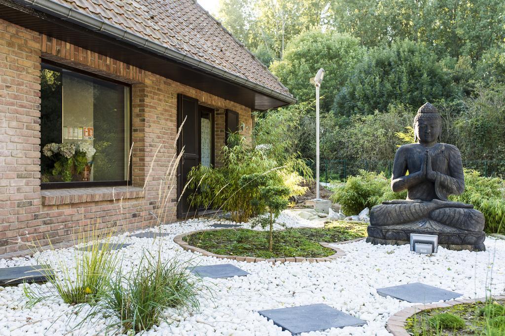 Espace Zen'Ing Gondecourt Exterior photo
